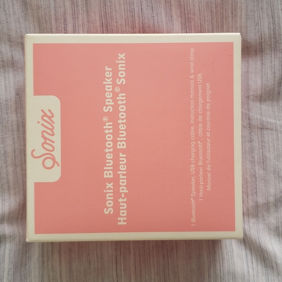 Sonix Bluetooth portable speaker - Picture 5 of 5